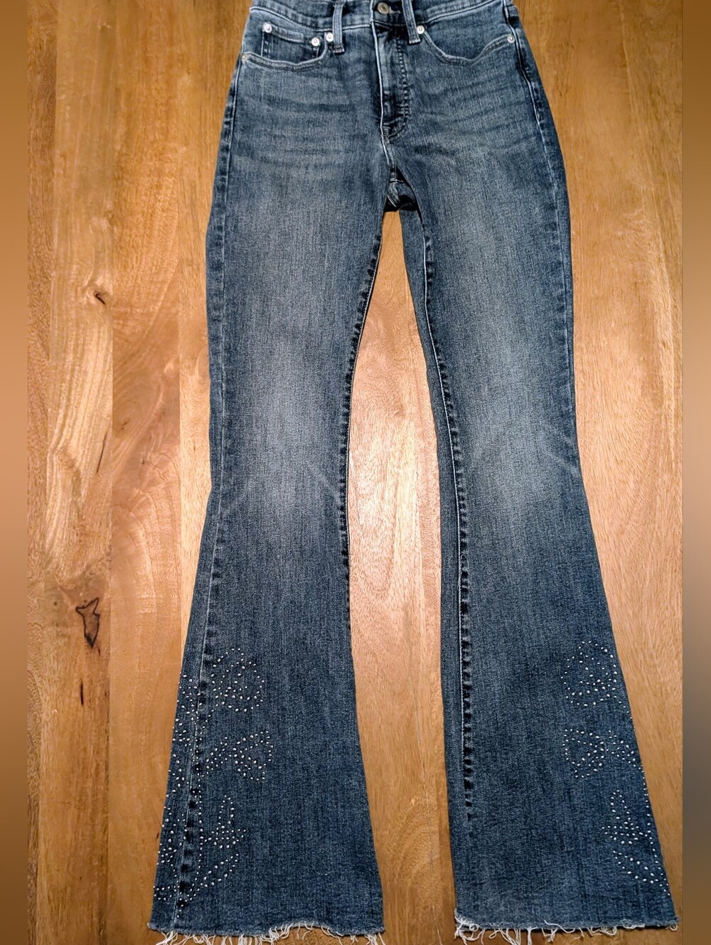 Lucky Brand Med-Dark Wash Flare Jeans with Embellished Hem Sz 26 Long